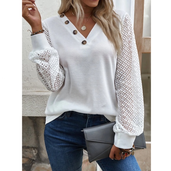 Button Detail Long Lace Sleeve V-Neck Casual White Tee Shirt - Picture 2 of 10